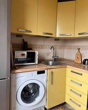 3-к квартира, вторичка, 49м2, 8/9 этаж