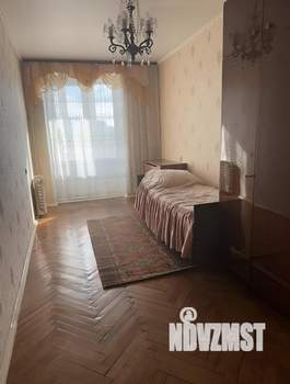 3-к квартира, вторичка, 57м2, 8/9 этаж