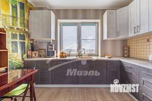 3-к квартира, вторичка, 99м2, 8/9 этаж