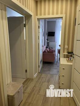 1-к квартира, вторичка, 42м2, 4/4 этаж