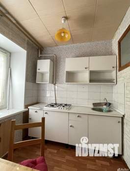 2-к квартира, вторичка, 42м2, 1/5 этаж