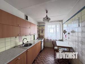 2-к квартира, вторичка, 52м2, 10/12 этаж