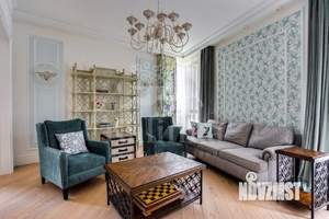 3-к квартира, вторичка, 110м2, 2/8 этаж