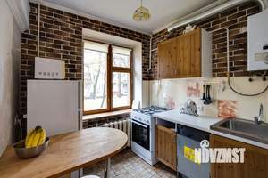 2-к квартира, вторичка, 43м2, 1/5 этаж