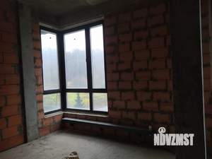 Студия квартира, вторичка, 130м2, 3/5 этаж