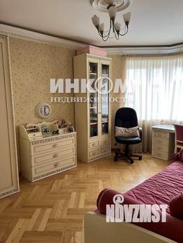 4-к квартира, вторичка, 210м2, 6/7 этаж
