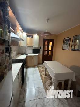 3-к квартира, вторичка, 63м2, 3/9 этаж