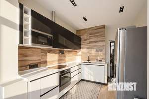 2-к квартира, вторичка, 77м2, 25/37 этаж