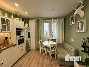 3-к квартира, вторичка, 77м2, 3/25 этаж