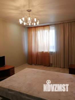 2-к квартира, вторичка, 60м2, 9/17 этаж