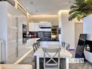 3-к квартира, вторичка, 100м2, 7/9 этаж