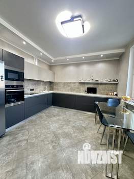 3-к квартира, вторичка, 112м2, 16/28 этаж