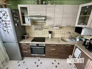 2-к квартира, вторичка, 54м2, 9/17 этаж
