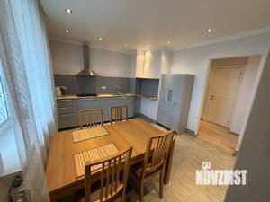 2-к квартира, вторичка, 65м2, 23/27 этаж