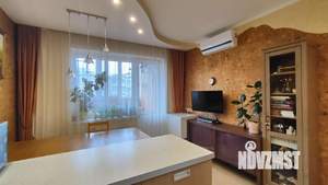 3-к квартира, вторичка, 97м2, 7/10 этаж