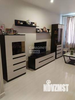 2-к квартира, вторичка, 64м2, 1/9 этаж