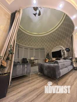 3-к квартира, вторичка, 138м2, 7/7 этаж