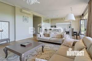 4-к квартира, вторичка, 280м2, 2/3 этаж
