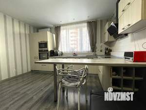 3-к квартира, вторичка, 73м2, 2/17 этаж