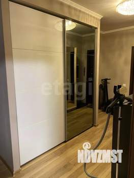 2-к квартира, вторичка, 57м2, 9/19 этаж