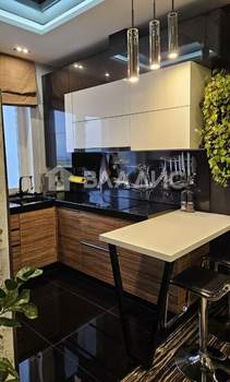 3-к квартира, вторичка, 85м2, 30/37 этаж