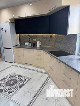 3-к квартира, вторичка, 68м2, 2/27 этаж