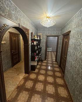 4-к квартира, вторичка, 100м2, 5/25 этаж