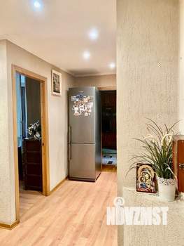 3-к квартира, вторичка, 58м2, 2/5 этаж