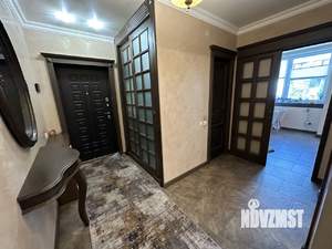 3-к квартира, вторичка, 92м2, 1/4 этаж