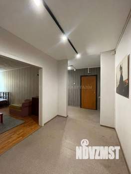 3-к квартира, вторичка, 74м2, 1/17 этаж