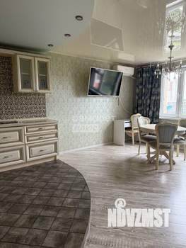 2-к квартира, вторичка, 63м2, 7/17 этаж