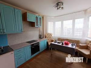 2-к квартира, вторичка, 62м2, 11/17 этаж