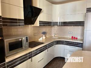 4-к квартира, вторичка, 135м2, 11/27 этаж