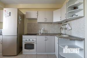 2-к квартира, вторичка, 64м2, 10/17 этаж