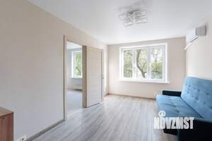 3-к квартира, вторичка, 54м2, 2/9 этаж