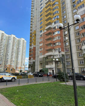 2-к квартира, вторичка, 58м2, 13/25 этаж