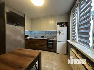 3-к квартира, вторичка, 74м2, 1/17 этаж