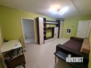 2-к квартира, вторичка, 43м2, 1/4 этаж