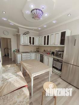 2-к квартира, вторичка, 64м2, 2/13 этаж