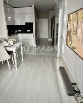 3-к квартира, вторичка, 71м2, 16/18 этаж