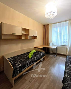 3-к квартира, вторичка, 75м2, 1/9 этаж