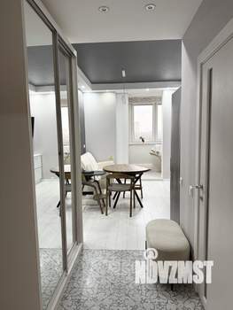 2-к квартира, вторичка, 57м2, 10/19 этаж