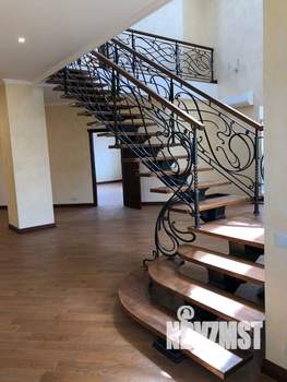 6-к квартира, вторичка, 370м2, 9/10 этаж