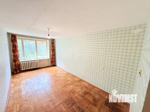 2-к квартира, вторичка, 47м2, 1/5 этаж