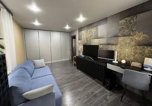 2-к квартира, вторичка, 42м2, 5/5 этаж