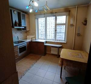 3-к квартира, вторичка, 76м2, 10/17 этаж