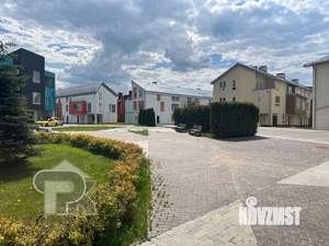 5-к квартира, вторичка, 200м2, 2/3 этаж