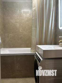 3-к квартира, вторичка, 75м2, 1/17 этаж