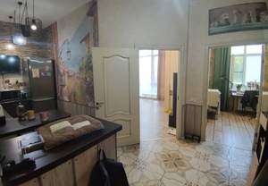 2-к квартира, вторичка, 43м2, 1/4 этаж