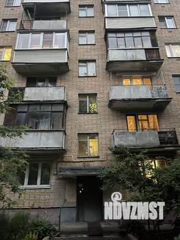 1-к квартира, вторичка, 32м2, 1/9 этаж